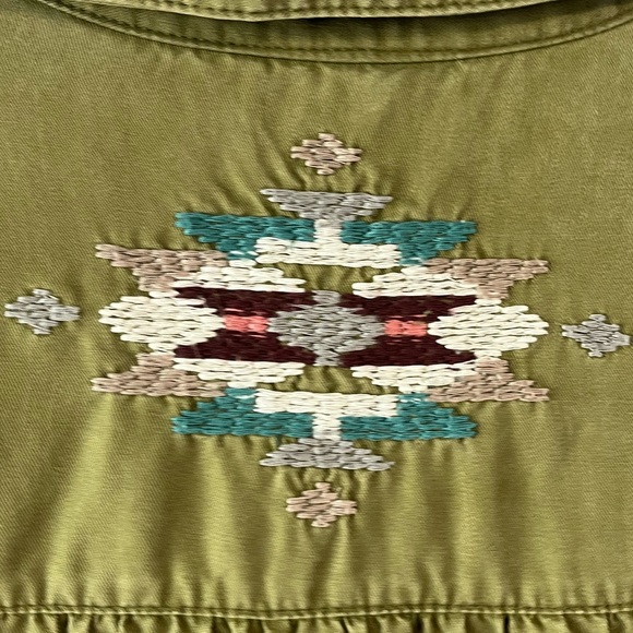 Pendleton Dresses & Skirts - PENDLETON Women's Sleeveless embroidered Medallion Dress;Olive/army green medium